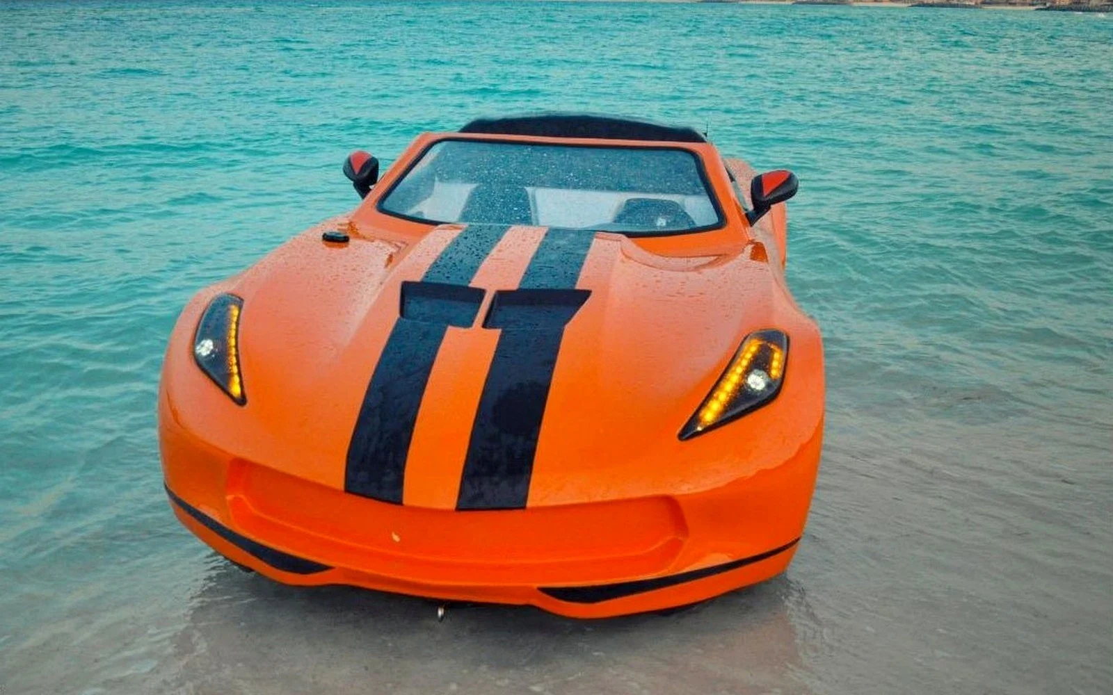 TYPE C7 Jetcar on water